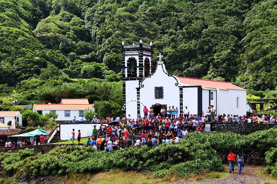 Festas do Senhor Santo Cristo na Ilha de São Jorge (Açores)
